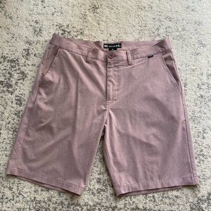 Travis Mathew shorts golf red  36